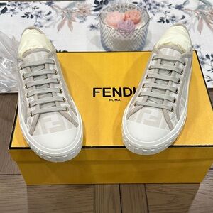 Fendi Domino sneaker tessuto Jacquard EU 37